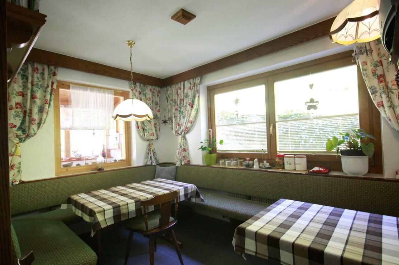 Privatzimmer Kammerlander Neukirchen am Großvenediger Exterior foto